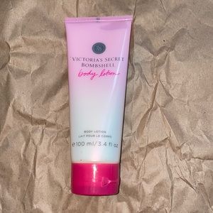 Bombshell body lotion